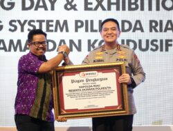 Dinilai Sukses Amankan Pilkada, KPU dan Bawaslu Beri Penghargaan ke Polda Riau