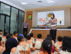 Satuan Lalu Lintas Polres Metro Tangerang Kota Memberikan Edukasi Kepada Anak Usia Dini