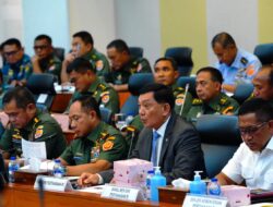Panglima  TNI Dampingi Menhan RI Hadiri Rapat Kerja Dengan Komisi I DPR RI Bahas Hibah Patrol Boat Dari Jepang