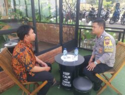 Bhabinkamtibmas Polsek Tamansari Sambangi Warga, Jaga Kondusifitas Kamtibmas