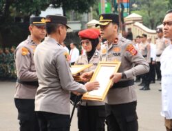 Kapolda Jabar Pimpin Upacara Penghargaan, Pemusnahan Barang Bukti, dan Peresmian Gedung Pelayanan