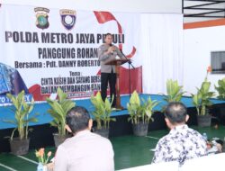 Polda Metro Jaya Gelar Panggung Rohani dan Baksos di Kampung Ambon, Bagikan Ratusan Paket Sembako