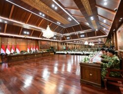 Panglima TNI Hadiri Jamuan Makan Malam Retret Kepala Daerah Yang  Dipimpin Presiden RI Prabowo Subianto