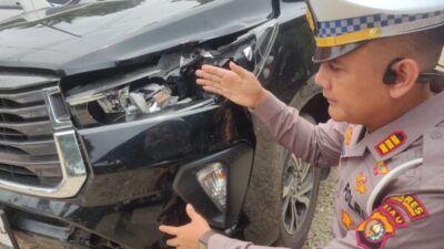 Kecelakaan Maut di Jalan Lintas Pekanbaru-Teluk Kuantan, Satlantas Polres Kuansing Evakuasi Korban Meninggal Dunia