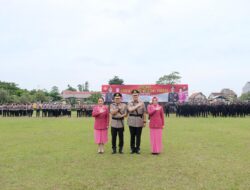 Hujan Tak Halangi Penyambutan Kapolda Riau Baru, Irjen Pol Herry Heryawan