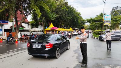 Antisipasi Bali dan Kejahatan Lainnya, Personel Ditlantas Gelar Gatur Lalin dan Patroli