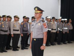 Kapolres Pelalawan Pimpin Upacara Kenaikan Pangkat Pengabdian