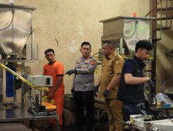 Sidak Kapolres Bogor dan Bupati Bogor, Pabrik Nakal Kemaskan Ulang Minyak Curah Seperti Minyakita