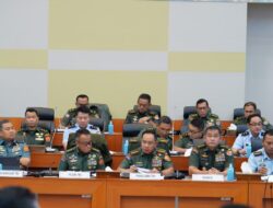 Panglima TNI Hadiri Rapat Dengar Pendapat Dengan Komisi I DPR RI Bahas Revisi UU TNI
