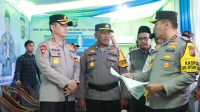 Kapolda Riau Pantau Arus Mudik dan Pengamanan Pos PAM Operasi Ketupat 2025