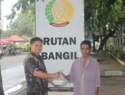 Tebar Kebaikan, Rutan Bangil Bagikan Ratusan Takjil Kepada Masyarakat