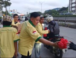 Merajut Toleransi Antarumat Beragama, Pemuda Katolik Jakarta Barat Berbagi Takjil