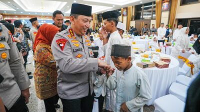 Berbagi Takjil dan Buka Puasa Bersama, Kapolri Perkuat Sinergi dengan Media dan Masyarakat