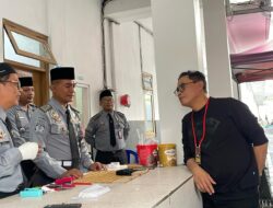 Kepala Biro SDMA Kemenimipas Monitoring Layanan Kunjungan Khusus Lebaran di Rutan Surakarta