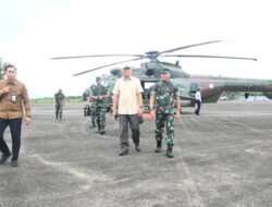 Danlanud Sultan Hasanuddin Sambut Kedatangan Menhan RI di Makassar