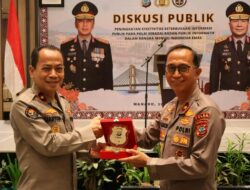 Divhumas Polri Gelar Diskusi Keterbukaan Informasi Publik Bersama Personel Polda Sulut