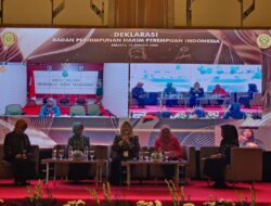 Srikandi Hukum di Balik Toga