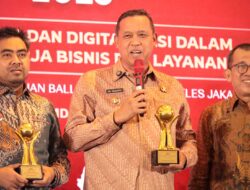 Bekasi Borong Prestasi : BUMD Raih Bintang 5, Tri Adhianto Dinobatkan Top Pembina Nasional