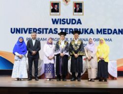 UT Medan Gelar Wisuda Perdana 2025