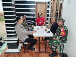Bhabinkamtibmas Polsek Ciampea Polres Bogor Polda Jabar Bersama Babinsa 2114 Koramil Ciampea, Melaksanakan Sambang Kepada Warga Untuk Sampaikan Pesan Kamtibmas