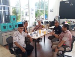 Bhabinkamtibmas Wilayah Hukum Polsek Parungpanjang Sambang Warga Berikan Pesan Kamtibmas
