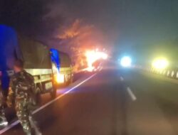 Kebakaran Truk NPS Satgas Pamtas Yonif 509/BY di Tol Surabaya-Gempol