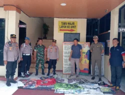 Sinergi TNI-Polri dan Satpol PP Tertibkan Atribut Ormas di Kecamatan Tangerang