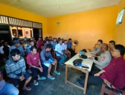 Kapolres Pegunungan Arfak Tatap Muka dengan Keluarga Korban Tanah Longsor