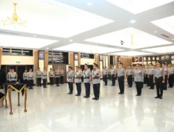 49 Perwira Tinggi Polri Naik Pangkat, Dua Naik Menjadi Komjen