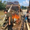 Tegas! Polsek Cerenti Bakar 10 Rakit PETI di Tiga Desa Kecamatan Cerenti