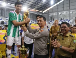 Kapolres dan Wali Kota Tangerang Tutup Turnamen Futsal Kapolres Cup 2025, Tim Futsal Banksasuci Juara 1