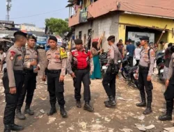 Polda Metro Kawal Distribusi Bantuan Korban Kebakaran Penjaringan