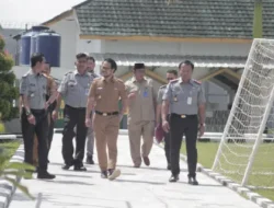 Menguatkan Semangat dan Harapan: Kunjungan Wakil Walikota Cilegon ke Lapas Kelas IIA dalam Mendukung Beragam Kegiatan Warga Binaan