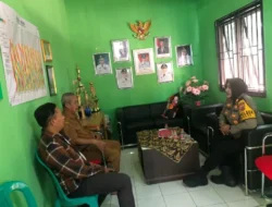 Kapolsek Dramaga Silahturahmi Giat Cooling Sistem Kunjungan Ke Kantor Desa Sinarsari Kecamatan Dramaga