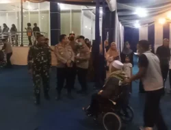 Polsek Cipondoh Kawal Kepulangan Jemaah Haji Kloter 2 Kota Tangerang dengan Aman dan Tertib