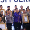 Menteri Rini Sampaikan Apresiasi Divisi Humas Polri Atas Penghargaan Zona Integritas