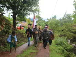 Satgas Damai Cartenz-2025 Hadir di Prosesi Adat Papua: Wujudkan Damai Lewat Budaya