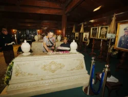 Setelah BJ Habibie-Soeharto, Kapolri Akan Ziarah Ke Makam Gusdur-Bung Karno Besok
