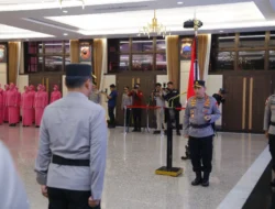17 Perwira Tinggi Polri Naik Pangkat, Satu Diantaranya Raih Bintang Tiga