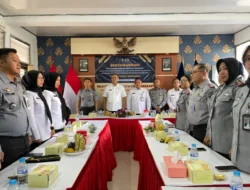 Karutan Surakarta Hadiri Tour Keliling Pelayanan di Bapas Surakarta Bersama Kakanwil Ditjen PAS Jawa Timur