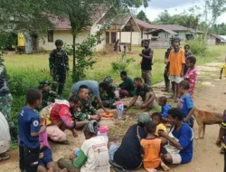 Karya Bakti Merah Putih Satgas 126 dan Warga Umap: Kerja Bareng, Ngopi Bareng