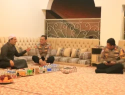 Kapolres Bogor AKBP Wikha Ardilestanto S.H., S.I.K., M.Si. Silaturahmi Dengan Habib Nabil