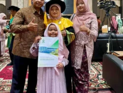 Prof. Zulfani Sesmiarni Istri Babinsa, Dikukuhkan Sebagai Guru Besar di UIN Bukittinggi