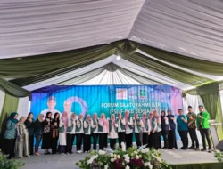 Forum Silaturahmi Istri (FSI) Fraksi-PKB Gelar Bakti Sosial Dan Pengobatan Gratis Di Kabupaten Tangerang, Dalam Rangka Harlah Ke-27 Partai PKB