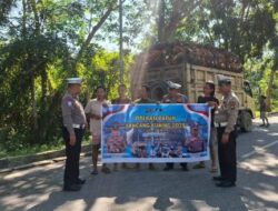 Polres Siak Gencarkan Sosialisasi dan Bagikan Leaflet Ops Patuh LK 2025 kepada Pengguna Jalan