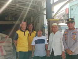 Laksanakan Bhakti Religi, Kapolsek Sepatan AKP Fahyani Didoakan Pengurus Masjid