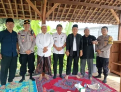 Kapolsek, Camat dan Kades Sambangi Ponpes AL-Mansyuriyah Di Sepatan