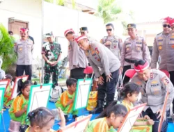 Wakapolri Semringah Berbagi Kebahagiaan, Tebar Senyum dan Semangat untuk Anak-Anak Semarang Dalam Bakti Sosial