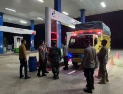 Jaga Kamtibmas, Polres Pelalawan Gelar Patroli Gabungan dan Sambang Poskamling