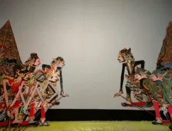 Wayang Babad Kartasura :Media Inovatif Untuk Mengenang Sejarah Dan Melestarikan Budaya